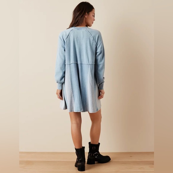 American Eagle “Seriously Lived-In” Fleece Babydoll Mini Dress - Picture 2 of 10